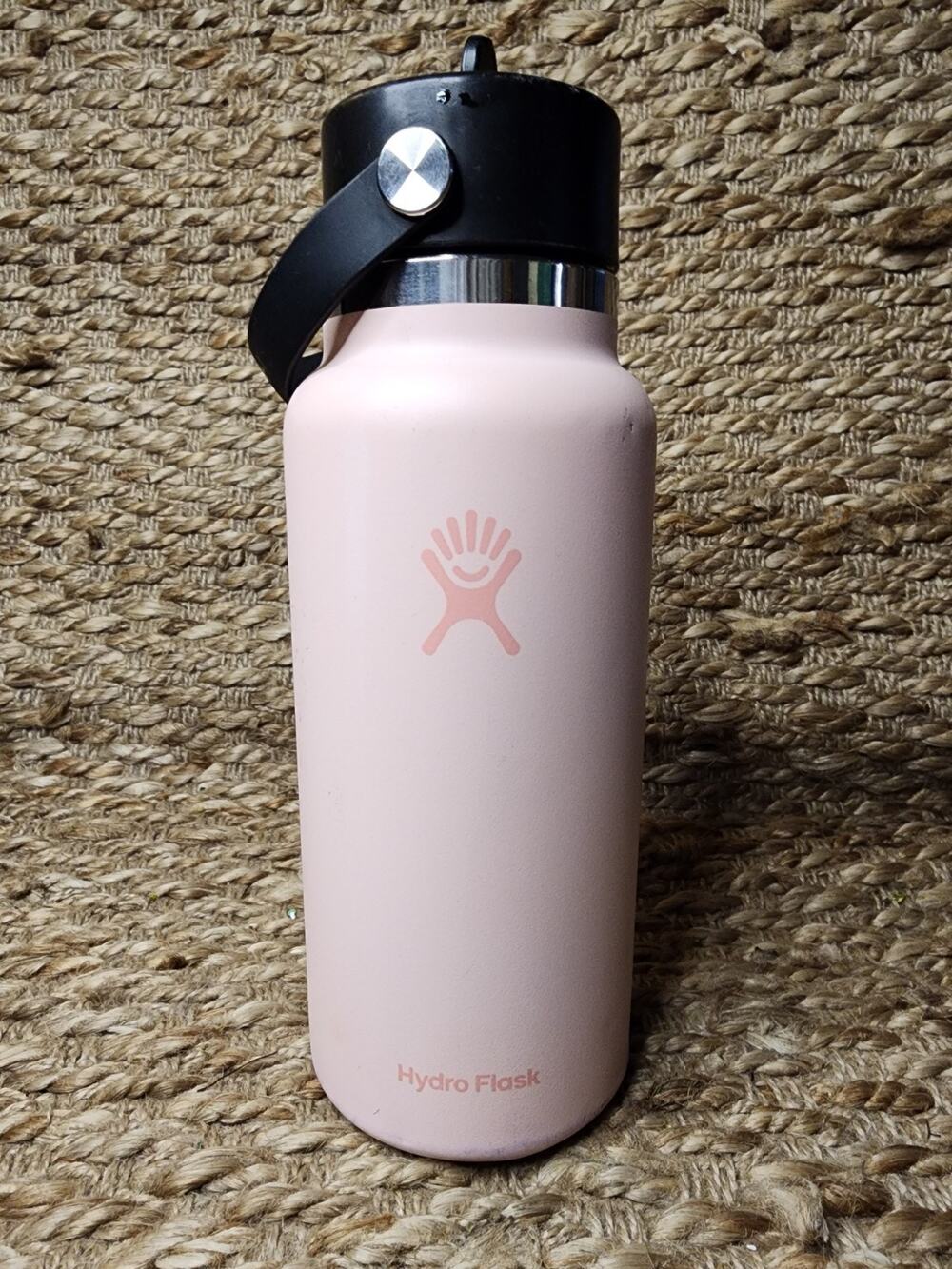 Hydro Flask Vacuum Insulated Wide Flex Straw Cap Water Bottle 32Oz Trillium Pink